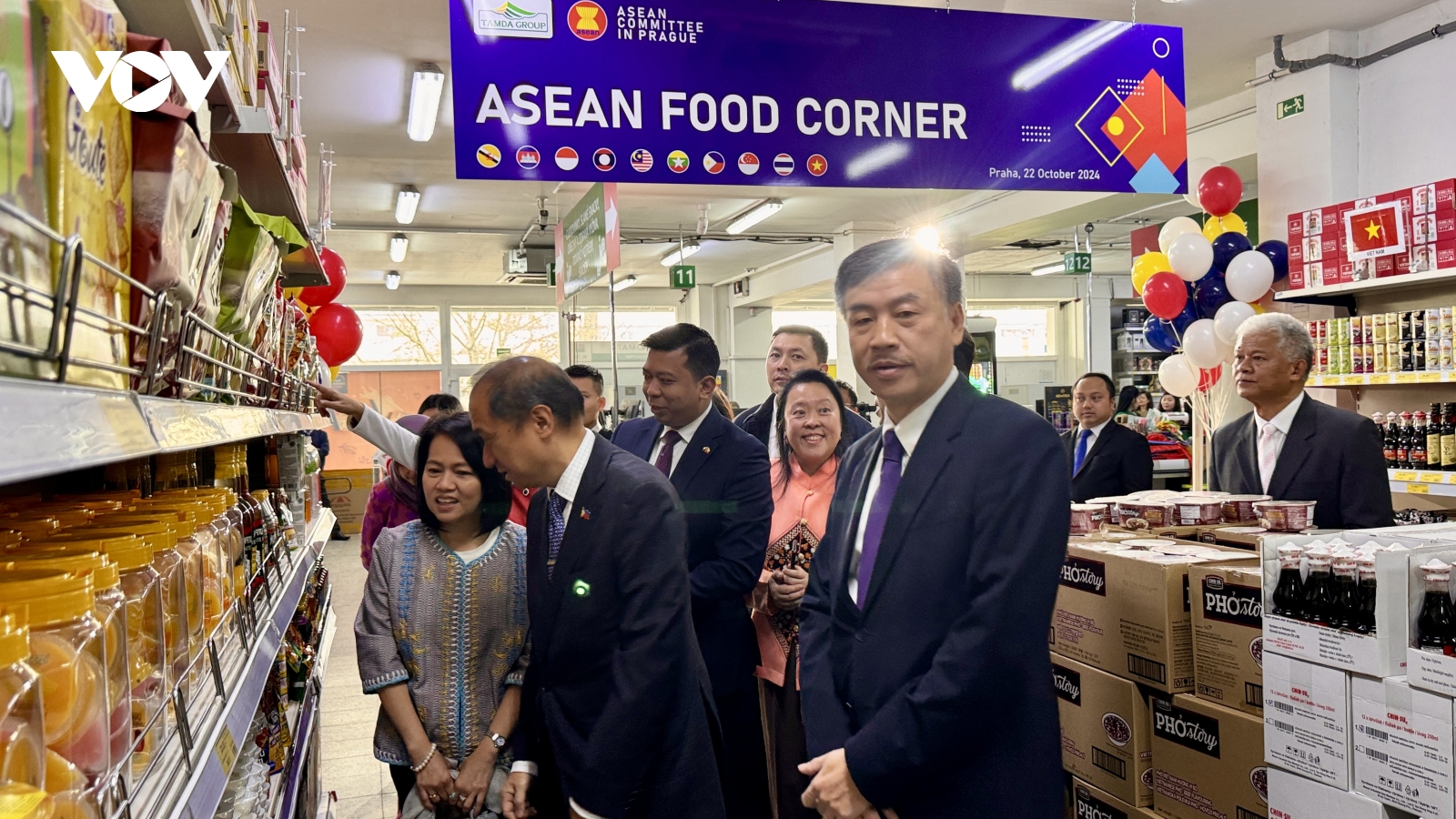 Đưa hàng hóa ASEAN đến gần hơn với người tiêu dùng tại CH Séc và châu Âu